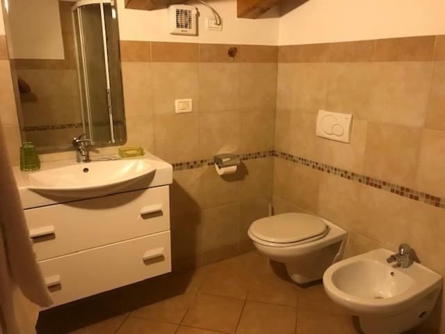 Antica 2* Luni